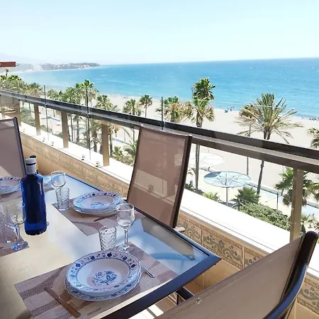 Reales アパート *