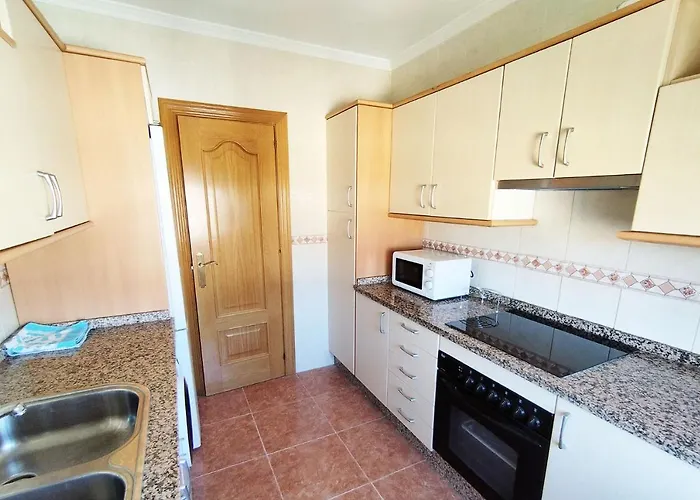 Reales * 에스테포나